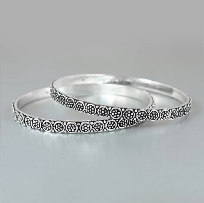 Artisanal Pure Silver Oxidized Bangle with Intricate "Nakshi" Crafting - Image 1