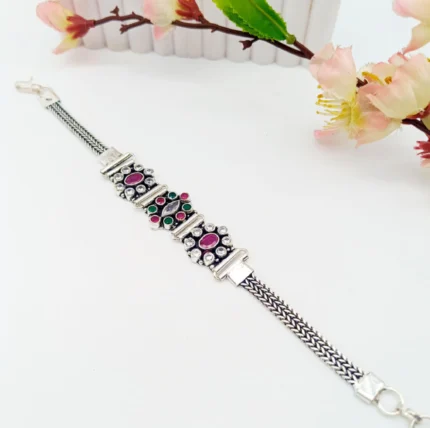 Elegant Wavy Oval Long Silver Bangle Bracelets (Set of 2)